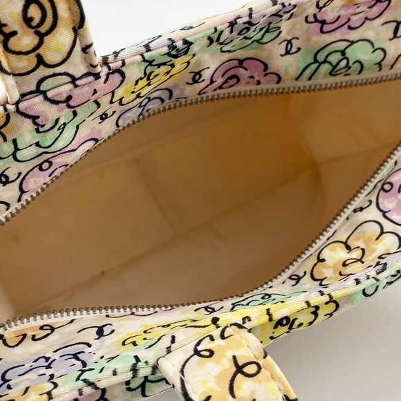 Chanel Vintage Flower CC Loge tote - Picture 15 of 16